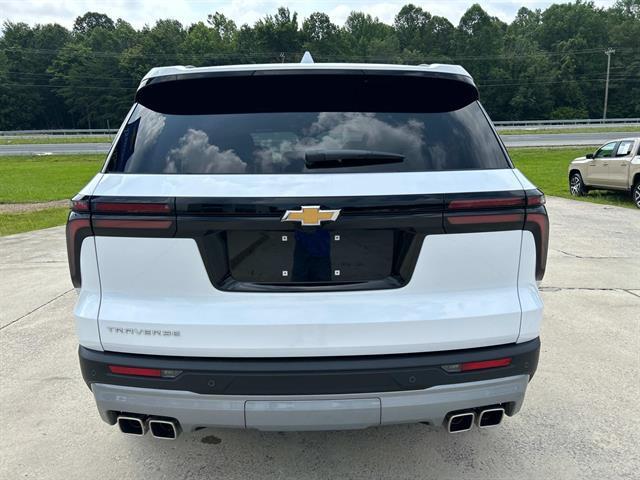new 2025 Chevrolet Traverse car, priced at $43,235