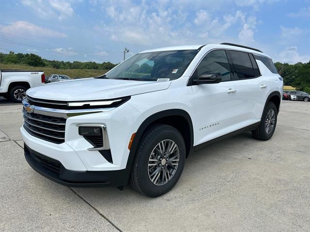 new 2025 Chevrolet Traverse car, priced at $43,235