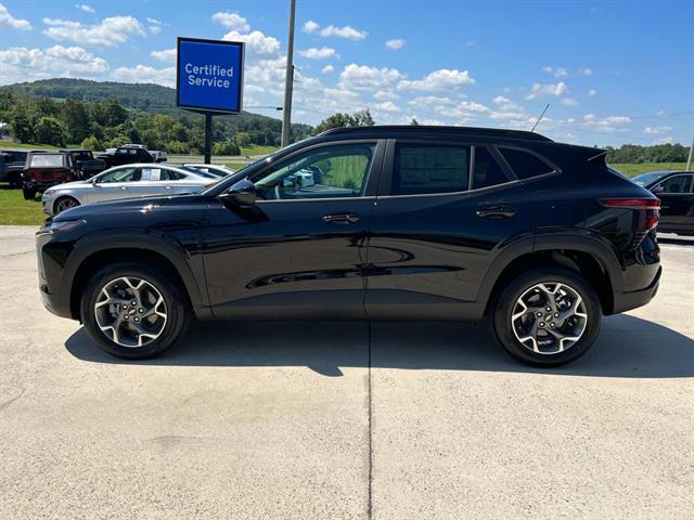 new 2025 Chevrolet Trax car, priced at $25,790