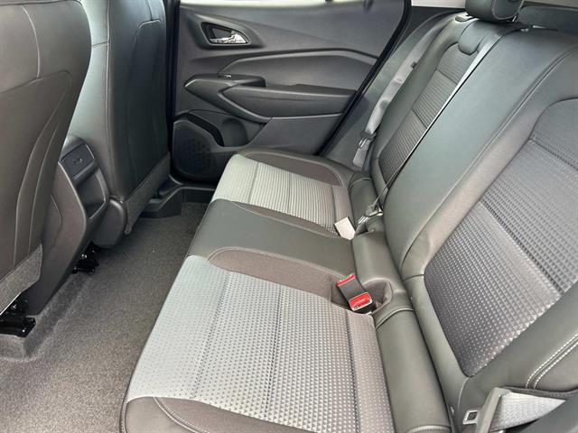 new 2025 Chevrolet Trax car, priced at $25,525