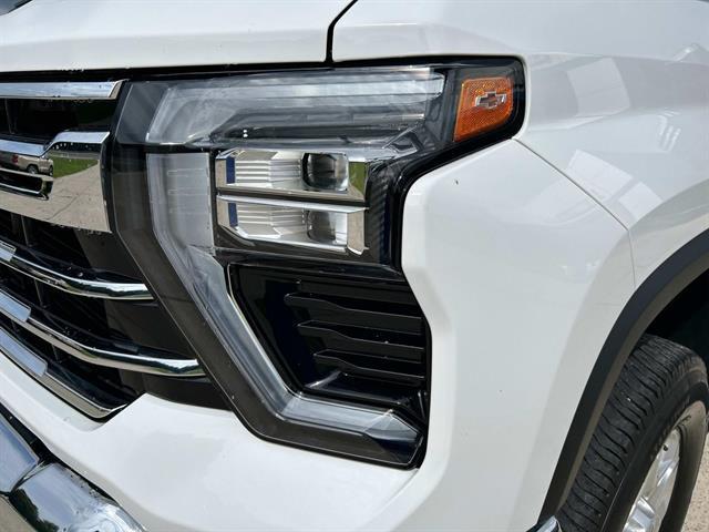 used 2024 Chevrolet Silverado 3500 car, priced at $68,646