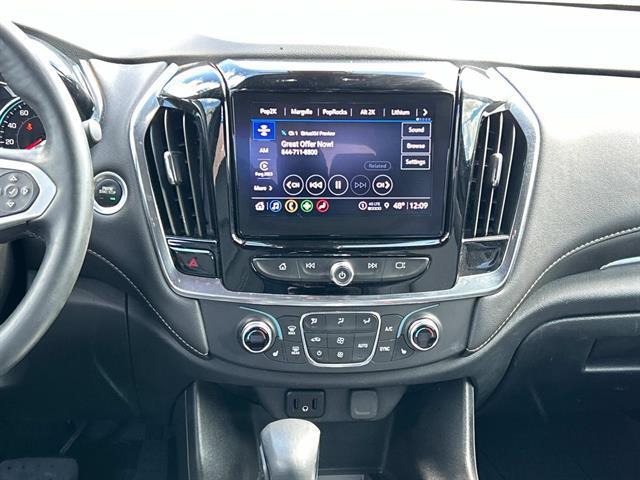 used 2023 Chevrolet Traverse car, priced at $31,772