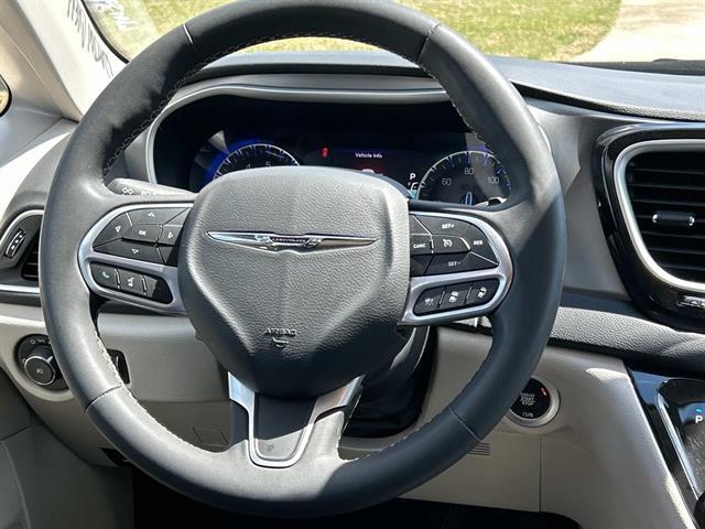 used 2022 Chrysler Pacifica car, priced at $22,805