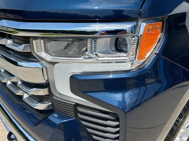 used 2022 Chevrolet Silverado 1500 car, priced at $45,035