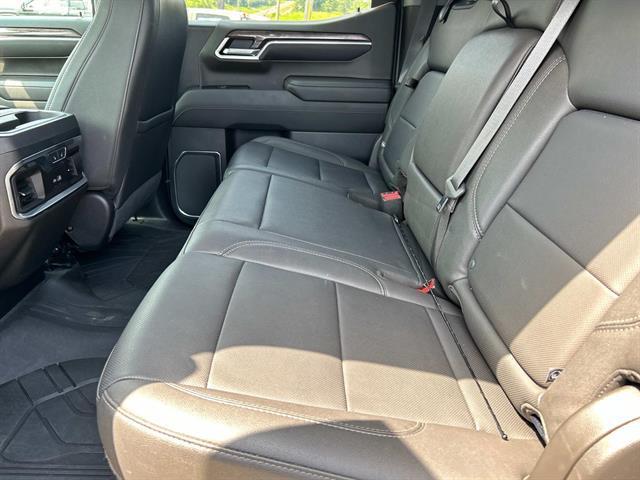 used 2022 Chevrolet Silverado 1500 car, priced at $45,035