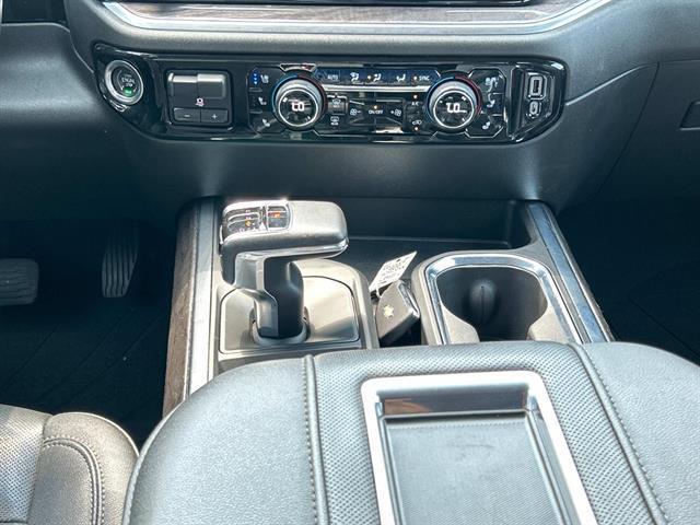 used 2022 Chevrolet Silverado 1500 car, priced at $45,035