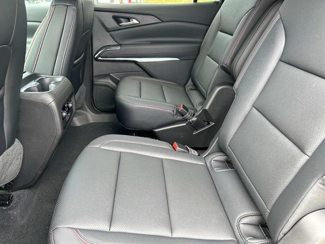 new 2025 Chevrolet Traverse car, priced at $49,335