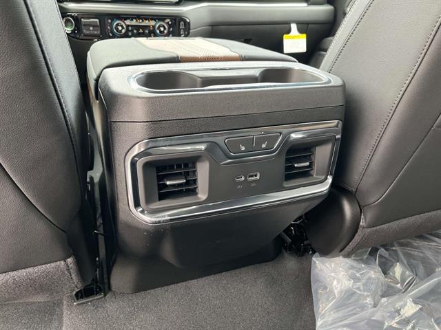 new 2025 Chevrolet Silverado 2500 car, priced at $89,000