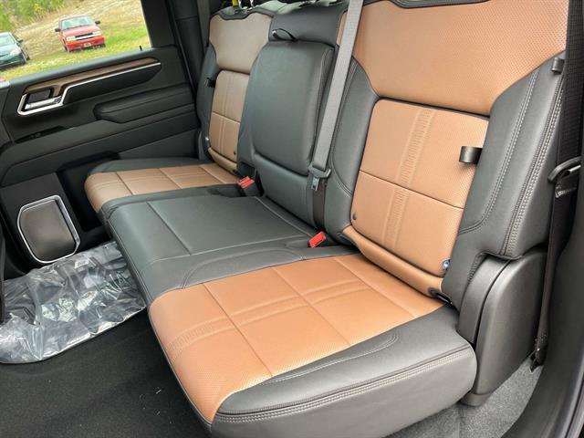 new 2025 Chevrolet Silverado 2500 car, priced at $89,000