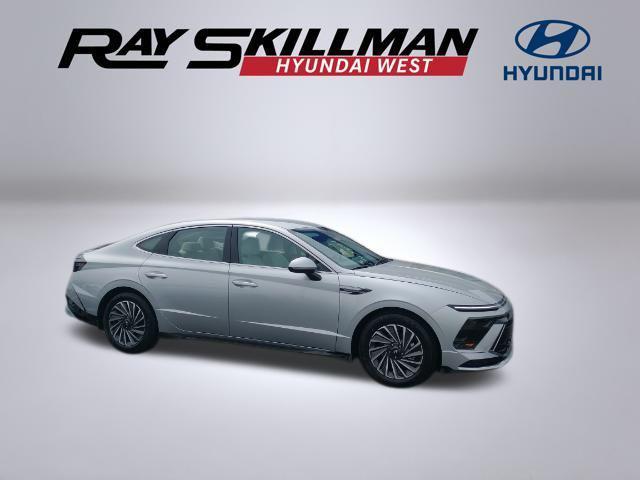 new 2024 Hyundai Sonata Hybrid car, priced at $30,709