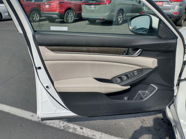 used 2021 Honda Accord Hybrid car, priced at $29,900