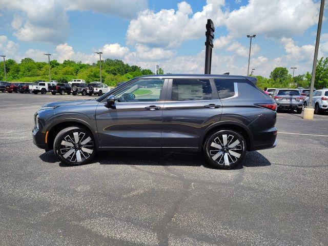 new 2025 Mitsubishi Outlander car, priced at $41,215