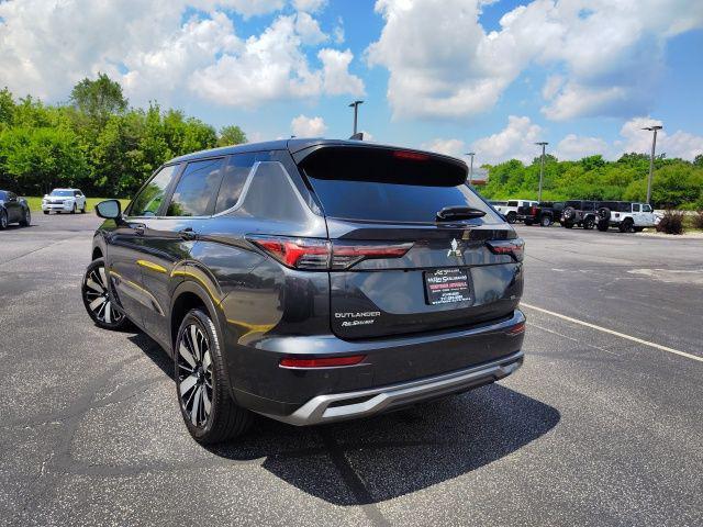 new 2025 Mitsubishi Outlander car, priced at $41,215