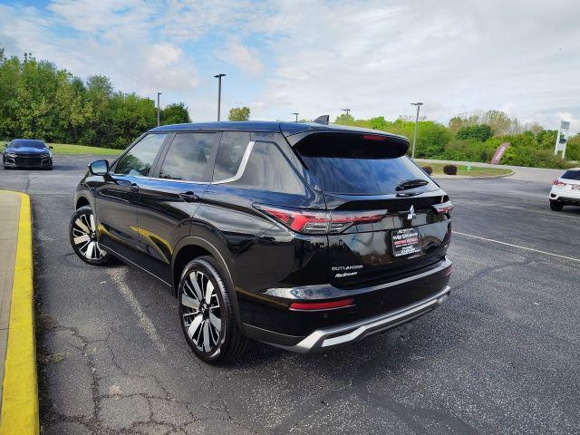 new 2025 Mitsubishi Outlander car, priced at $39,365