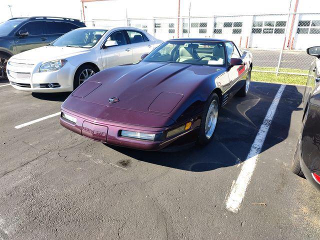 used 1992 Chevrolet Corvette car, priced at $12,990