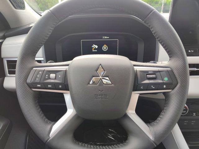 new 2025 Mitsubishi Outlander car, priced at $39,450