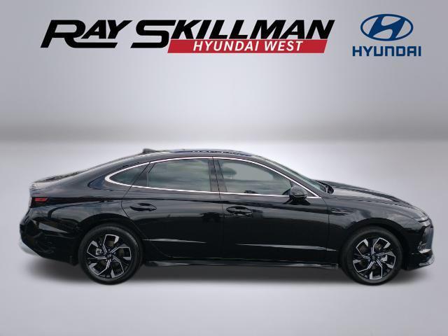 new 2024 Hyundai Sonata car, priced at $28,533