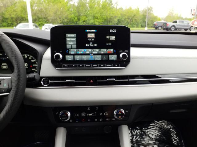 new 2025 Mitsubishi Outlander PHEV car, priced at $51,480