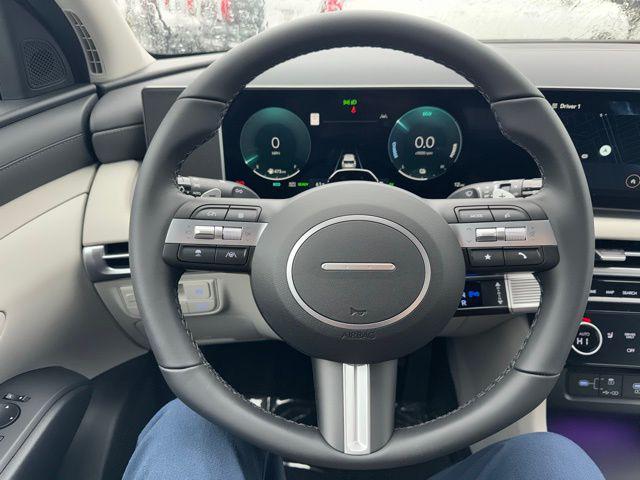 new 2025 Hyundai TUCSON Hybrid car, priced at $37,225