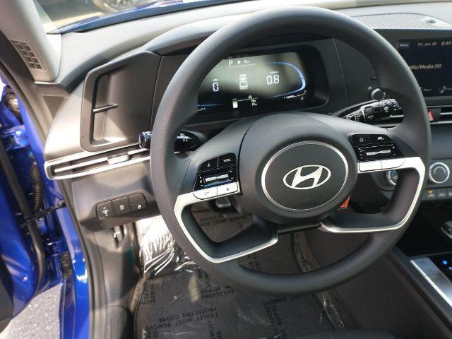 new 2024 Hyundai Elantra car, priced at $21,817