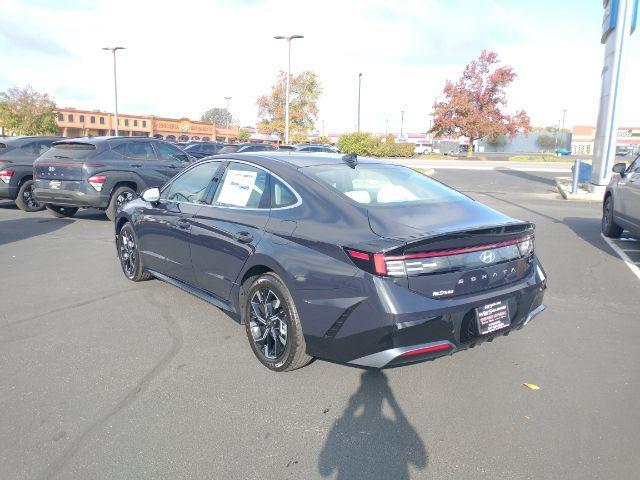 new 2025 Hyundai Sonata car, priced at $30,955