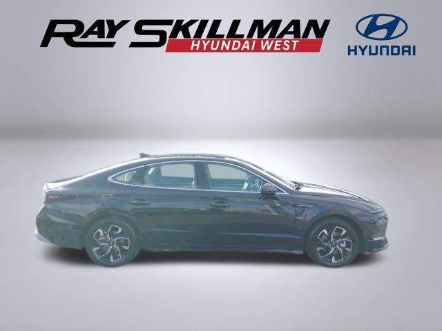 new 2025 Hyundai Sonata car, priced at $29,955