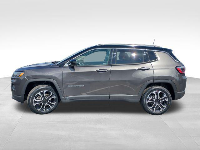 used 2022 Jeep Compass car, priced at $25,900