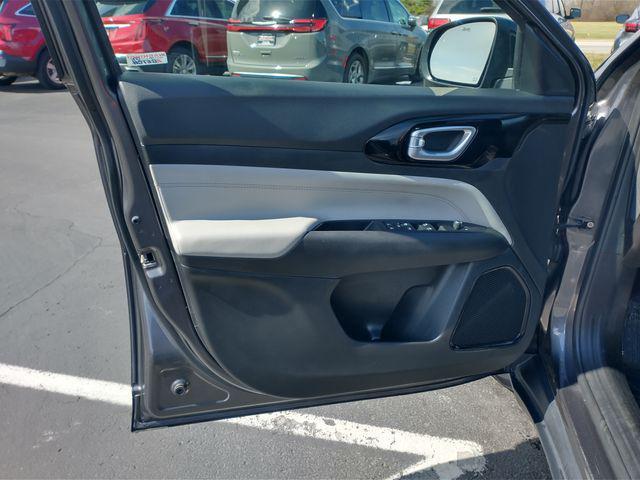 used 2022 Jeep Compass car, priced at $25,900