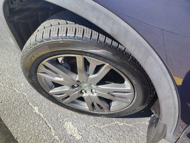 used 2022 Honda Pilot car, priced at $20,990