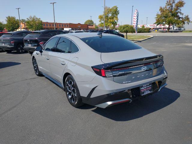 new 2024 Hyundai Sonata car, priced at $29,512