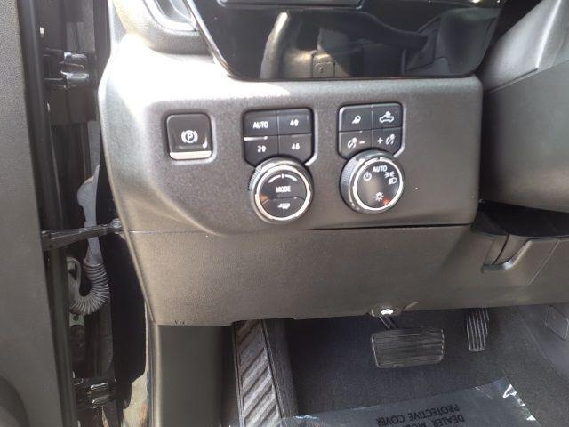 used 2022 Chevrolet Silverado 1500 car, priced at $43,900