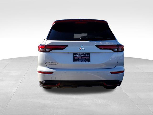 new 2024 Mitsubishi Outlander car, priced at $38,200