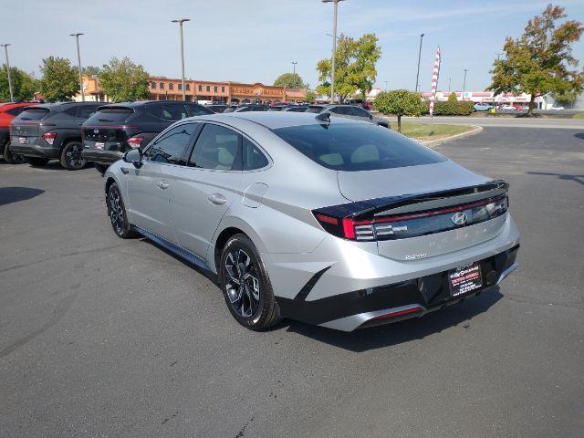 new 2024 Hyundai Sonata car, priced at $29,533