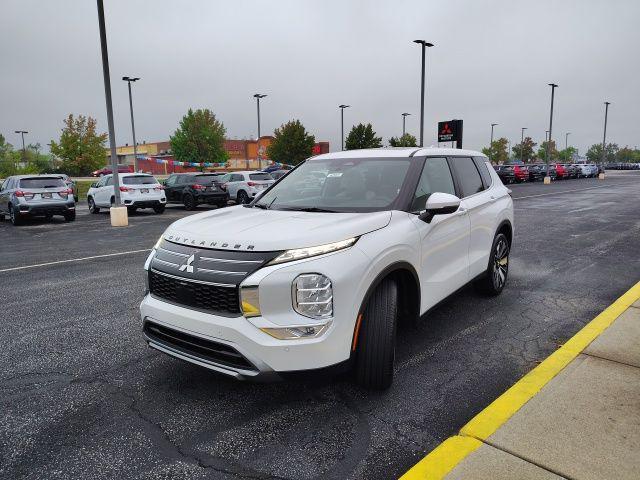 new 2025 Mitsubishi Outlander car, priced at $39,960