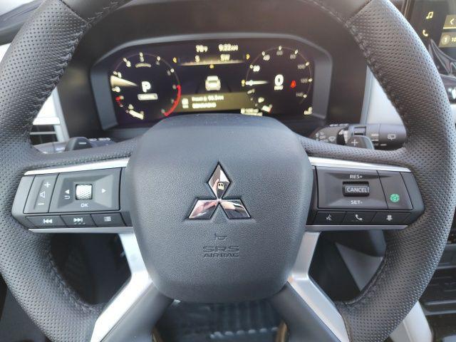 new 2025 Mitsubishi Outlander car, priced at $41,810