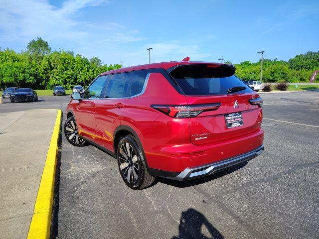 new 2025 Mitsubishi Outlander car, priced at $41,810