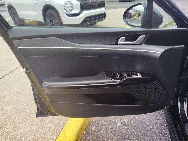 used 2021 Kia K5 car, priced at $23,990