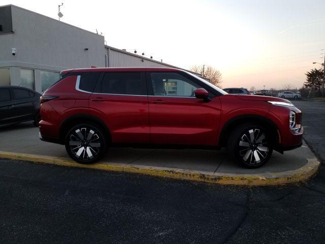 new 2025 Mitsubishi Outlander car, priced at $37,260
