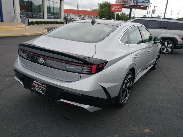 new 2024 Hyundai Sonata car, priced at $31,003