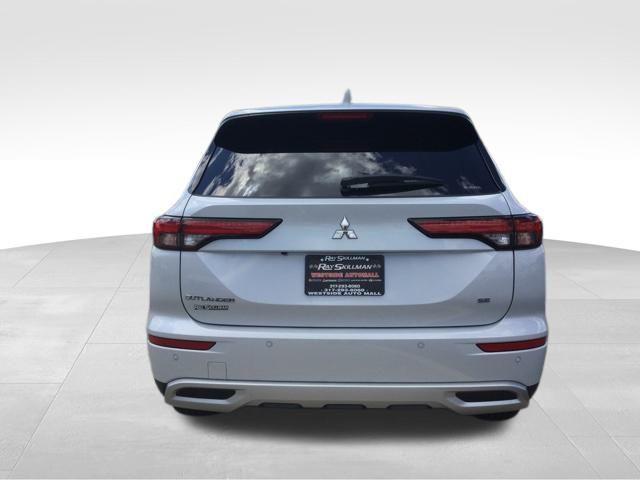 new 2024 Mitsubishi Outlander car, priced at $38,665