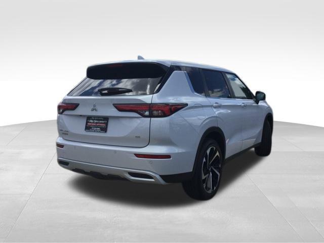 new 2024 Mitsubishi Outlander car, priced at $38,665