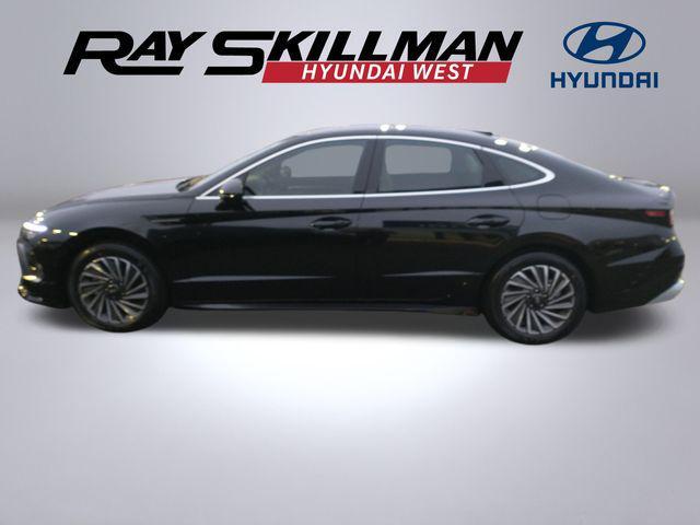 new 2025 Hyundai Sonata Hybrid car, priced at $38,135