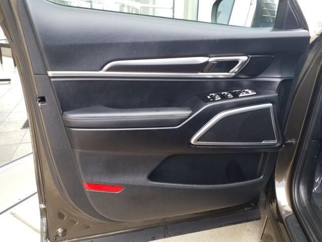 used 2024 Kia Telluride car, priced at $38,999