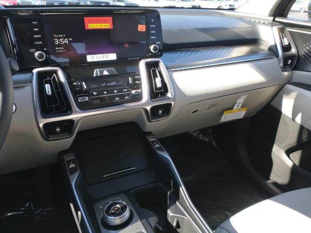 new 2023 Kia Sorento Hybrid car, priced at $40,115