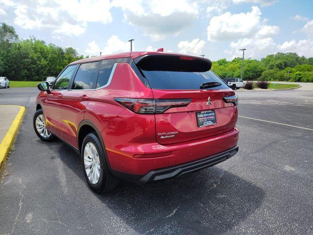 new 2025 Mitsubishi Outlander car, priced at $33,300