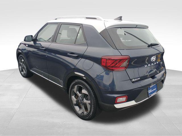 used 2022 Hyundai Venue car, priced at $20,990