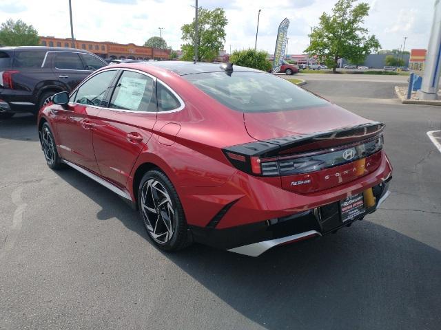 new 2024 Hyundai Sonata car, priced at $33,969