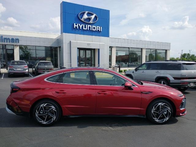 new 2024 Hyundai Sonata car, priced at $33,969