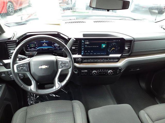 used 2022 Chevrolet Silverado 1500 car, priced at $41,990