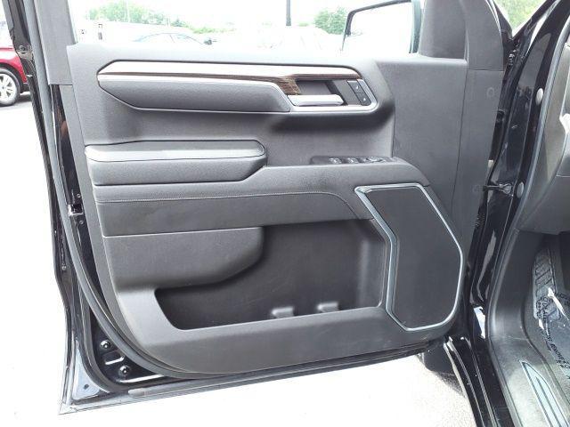used 2022 Chevrolet Silverado 1500 car, priced at $41,990